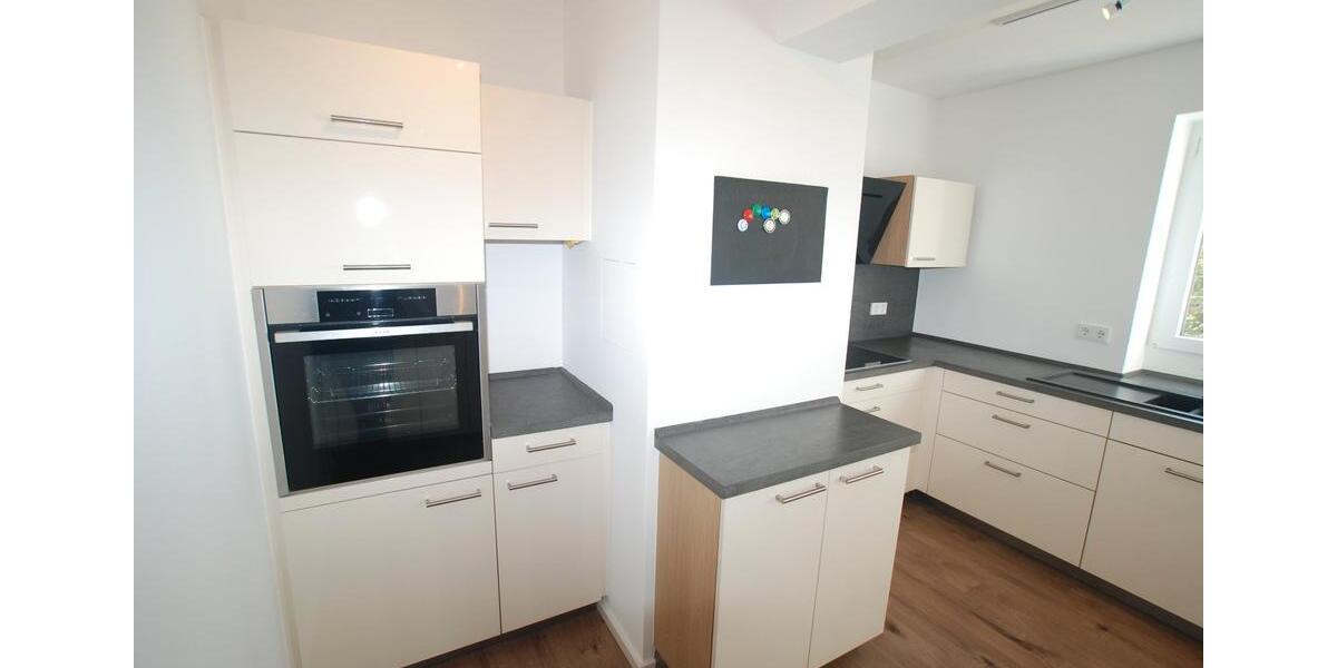 Etagenwohnung Mainz Laubenheim - 4 Zimmer, 136 m&sup2;, 1.995&euro; | Angebot:26316571