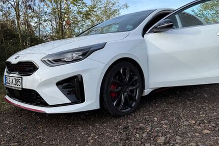 Kia ceed / Ceed 64.000 km 17.300 &euro; Lebach 66822