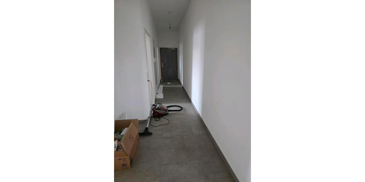 Erdgeschoßwohnung Essenbach - 4 Zimmer, 95 m&sup2;, 1.600&euro; | Angebot:26221430