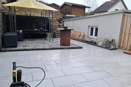 Doppelhaushälte Zentral aber ruhig gelegen 3 zimmer