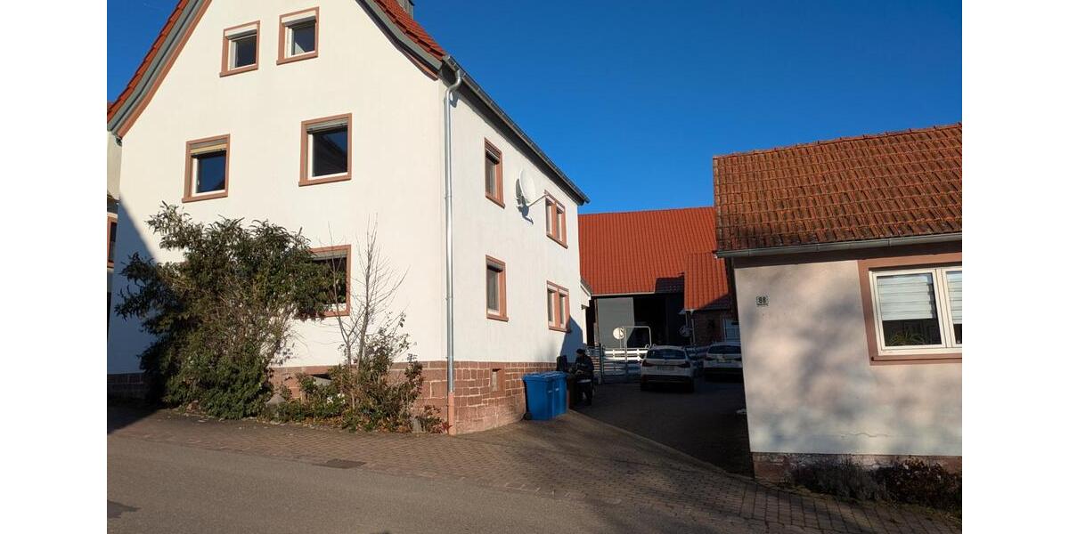 Bauernhaus, Landhaus Gemünden am Main - 11 Zimmer, 190 m&sup2;, 300.000&euro; | Angebot:23836278