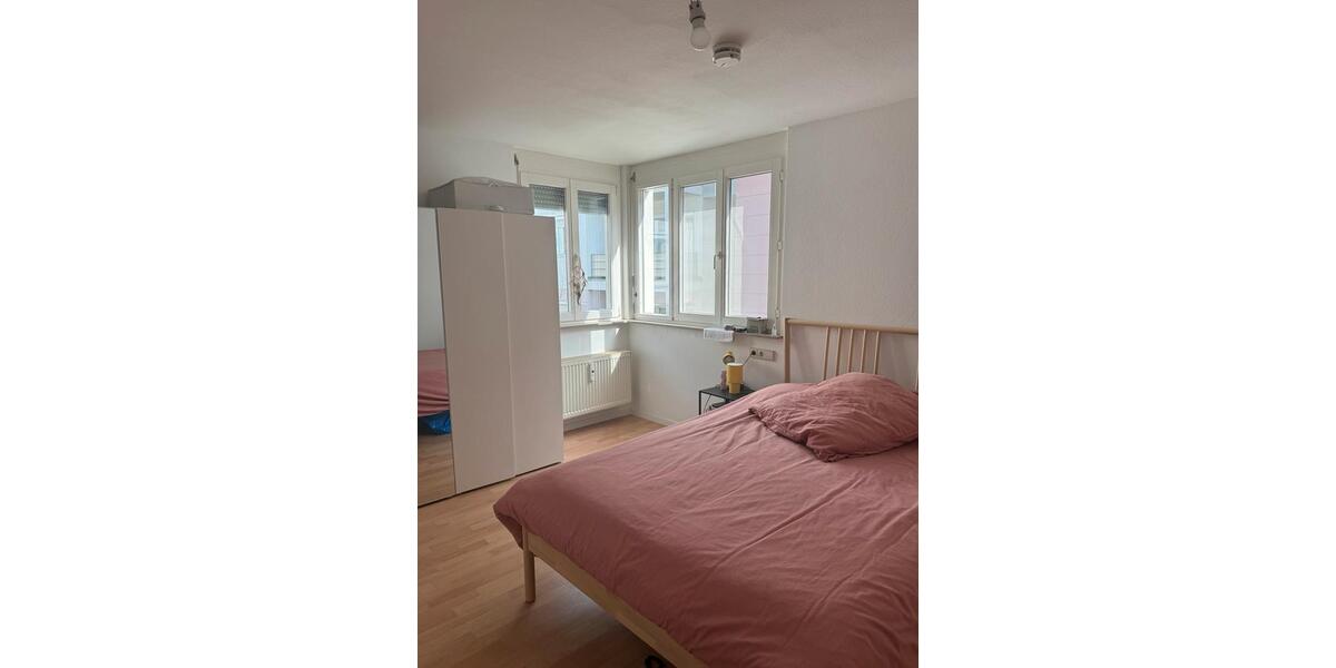 Etagenwohnung Esslingen am Neckar - 2 Zimmer, 56 m&sup2;, 1.000&euro; | Angebot:25415741