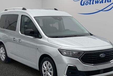 Ford Tourneo Connect 12.950 km 33.490 &euro; Luckenwalde 14943