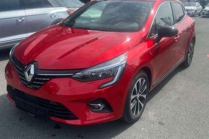 Renault Clio 37.550 km 12.600 &euro; Fuerth 90763