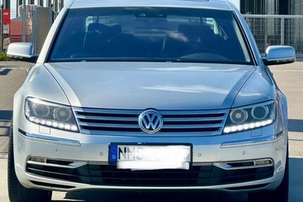 VW Phaeton 245.000 km 7.500 &euro; Neumünster 24539