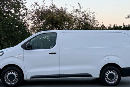 Opel Vivaro 96.632 km 14.300 € Hannover 30179