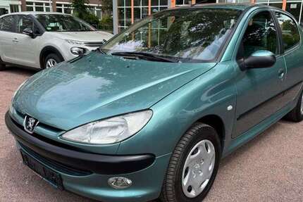 Peugeot 206 93.900 km 2.990 &euro; Magdeburg 39124