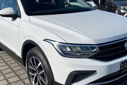 VW Tiguan 220.400 km 18.350 &euro; Kodersdorf 02923