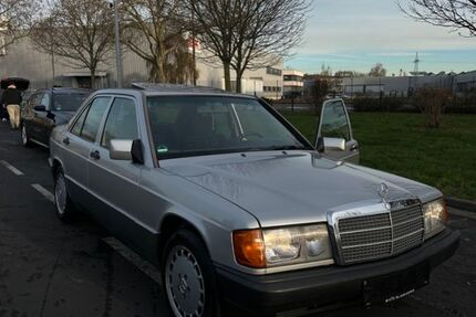 Mercedes-Benz 190 203.000 km 5.000 &euro; ratingen 40878