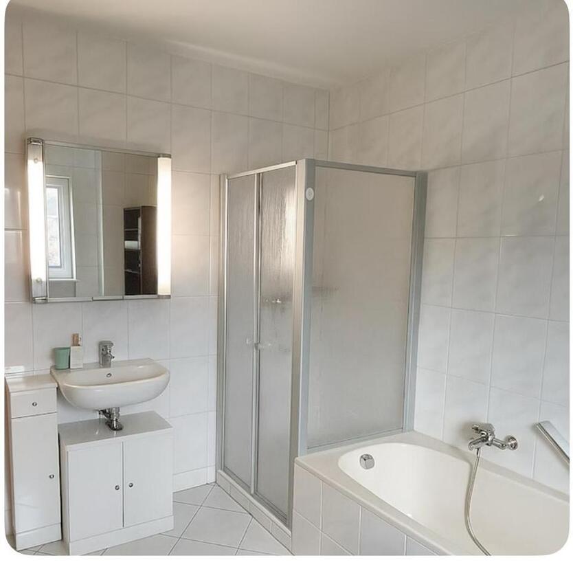 2-Zi WHG Bad Bergzabern (Südpfalz) möbliert +Wlan! zimmer