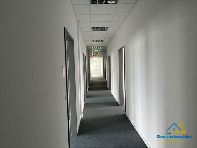 Gewerbeobjekt Regensburg Brandlberg - 3.450&euro; | Angebot:25180510