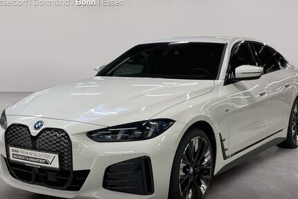 BMW i4 23.153 km 49.999 &euro; Bonn 53119