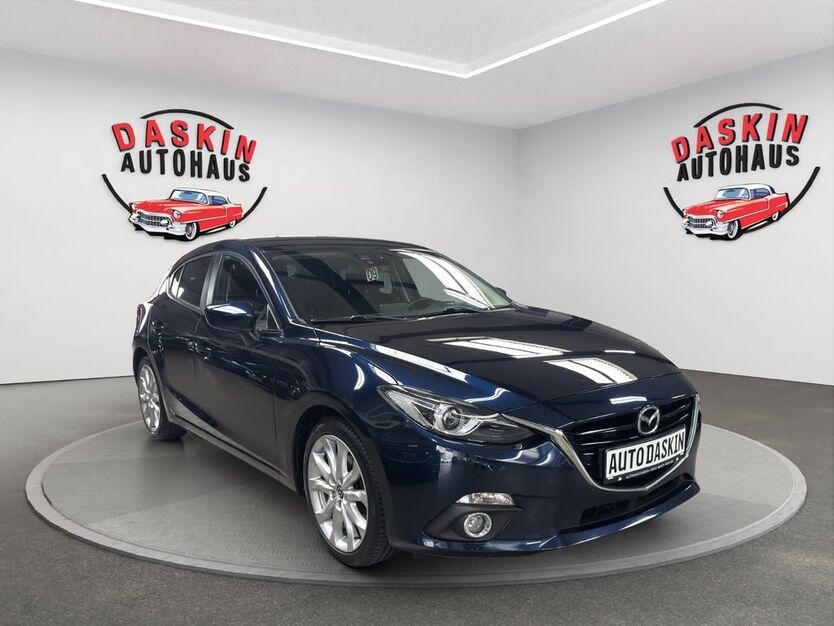 Mazda 3 120.000 km 12.400 € Köln 50827