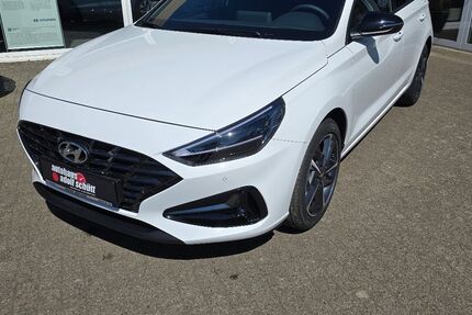 Hyundai i30 9.407 km 21.450 &euro; Hagenow 19230