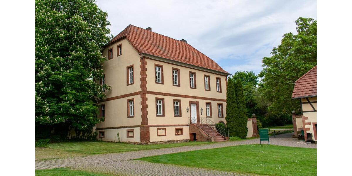 Etagenwohnung Freigericht - 15 Zimmer, 210 m&sup2;, 2.415&euro; | Angebot:21156337