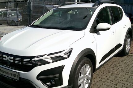 Dacia Sandero 6.452 km 17.450 € Neu Wulmstorf (Hamburg) 21629