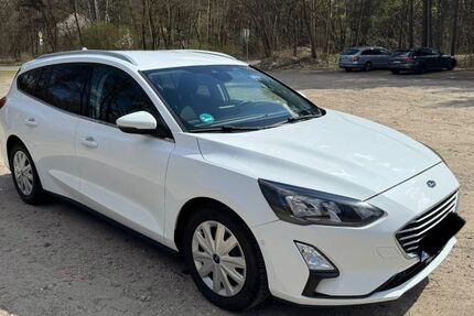 Ford Focus 102.500 km 11.800 &euro; Fürstenwalde 15517