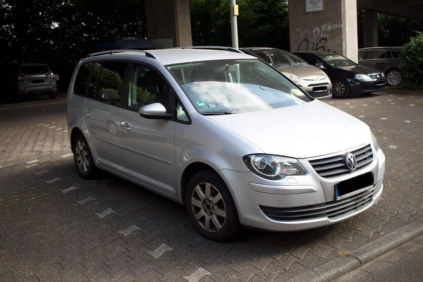 VW Touran 231.000 km 2.300 € Betzdorf 57518