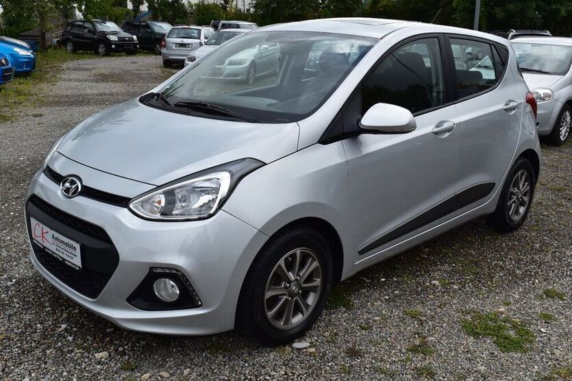 i10