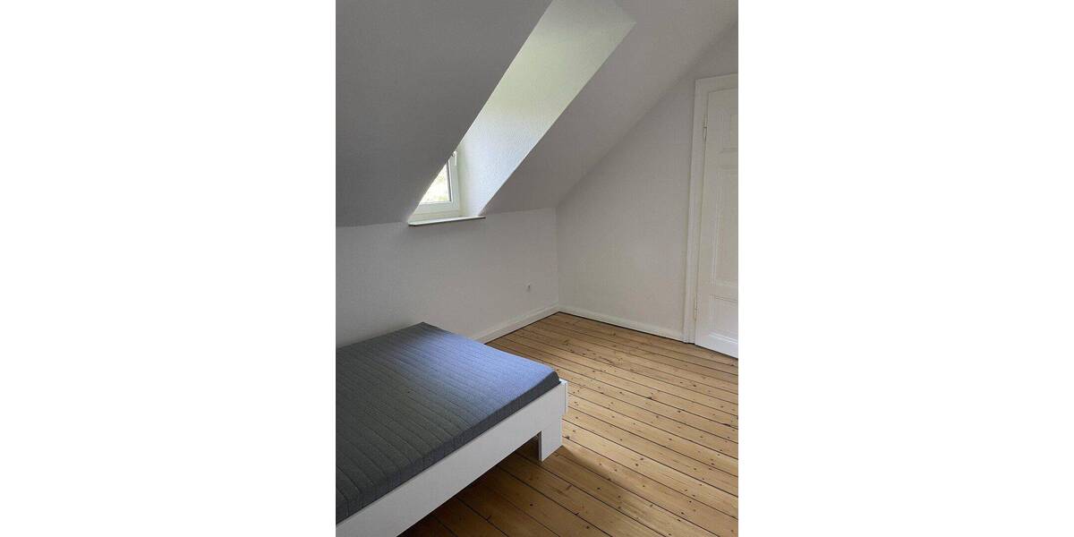 Etagenwohnung Hameln Innenstadt - 2 Zimmer, 36 m&sup2;, 375&euro; | Angebot:26799400