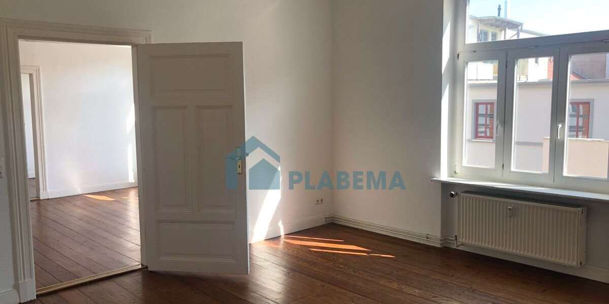 Etagenwohnung Schwerin Schelfstadt - 3 Zimmer, 70 m&sup2;, 990&euro; | Angebot:26856971