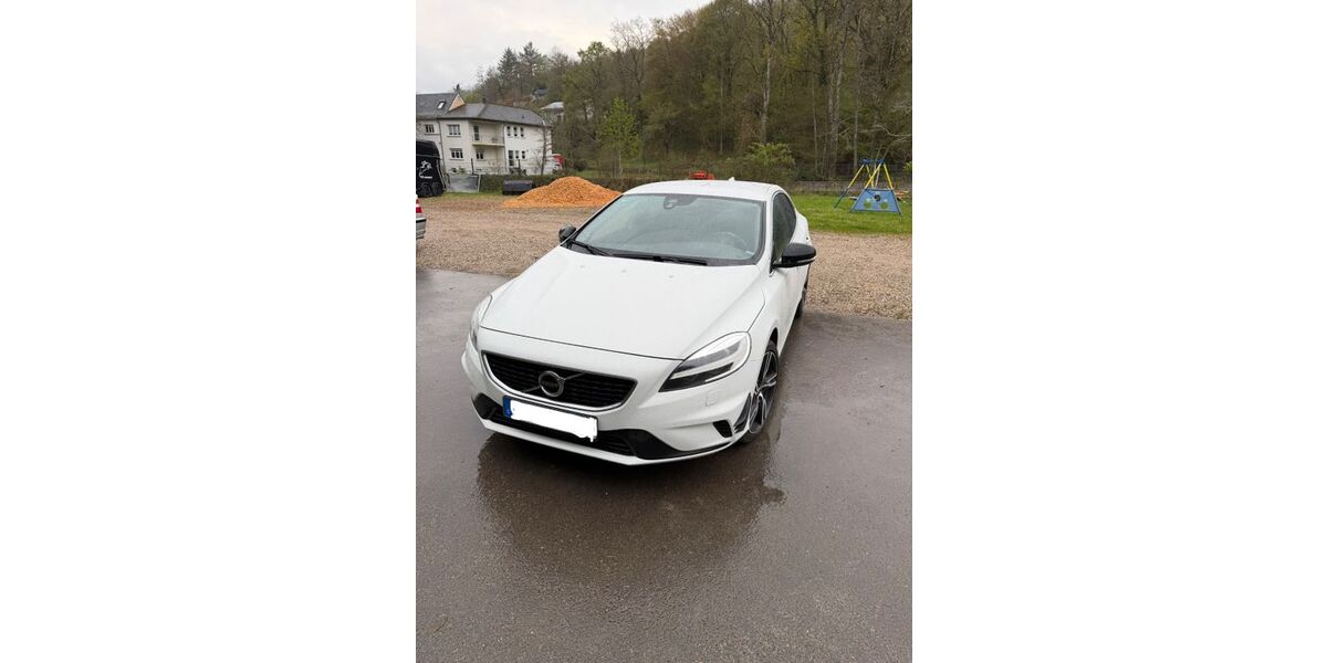 Volvo V40 195.000 km 9.000 &euro; Welschbillig 54298