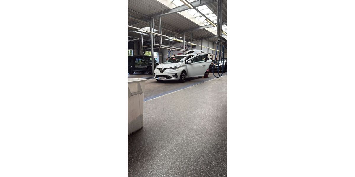 Renault ZOE 53.600 km 13.000 &euro; Großrinderfeld 97950