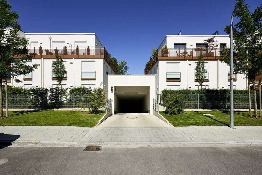 Garage zu verkaufen in München 18.880 €