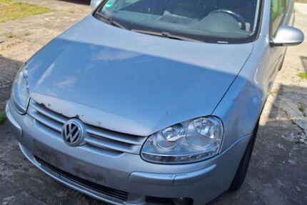 VW Golf 218.000 km 1.000 € Himbergen 29584