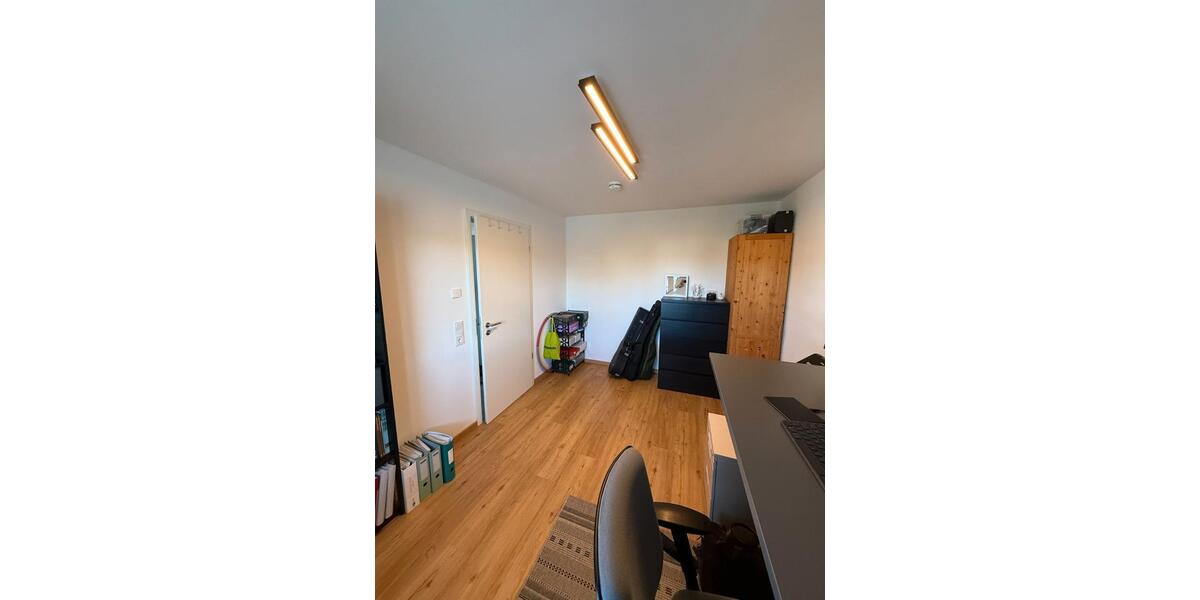 Etagenwohnung Deggendorf - 3 Zimmer, 70 m&sup2;, 945&euro; | Angebot:26418707