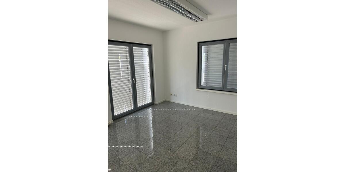 Gewerbeobjekt Bad Camberg - 1.500&euro; | Angebot:26616870