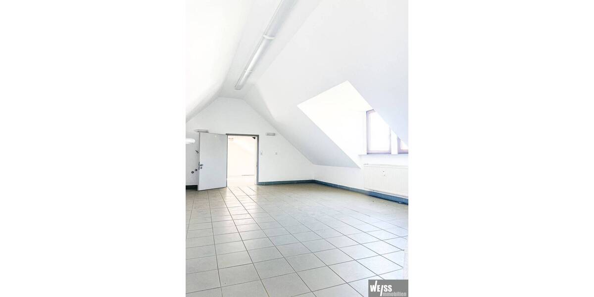 Gewerbeobjekt Würzburg Frauenland - 4 Zimmer, 125 m&sup2;, 1.000&euro; | Angebot:26346414