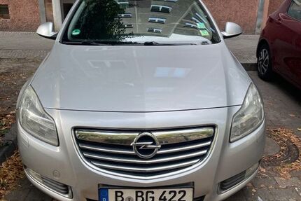 Opel Insignia 249.000 km 1.999 &euro; Berlin 10247
