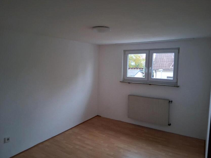 4-Zi Wohnung zu vermieten zimmer