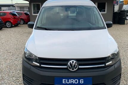 VW Caddy Maxi 157.260 km 13.380 € Altdorf (bei Landshut) 84032