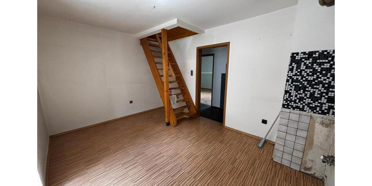 Maisonettenwohnung Pirmasens - 3 Zimmer, 122 m&sup2;, 690&euro; | Angebot:21663367