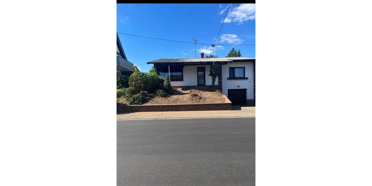 Renovierungsbedürftiger Bungalow in Uchtelfangen 3 zimmer