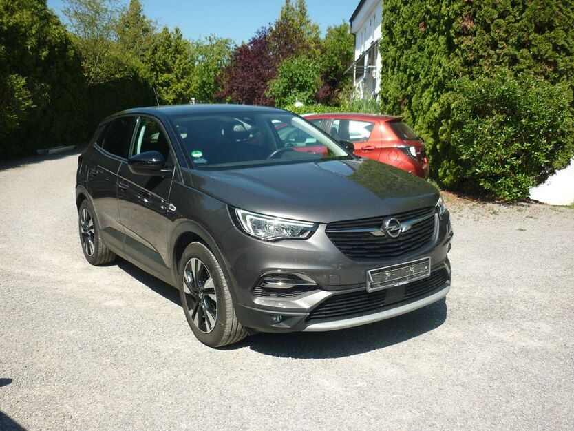 Opel Grandland (X) 60.000 km 21.500 € Estenfeld bei Würzburg 97230