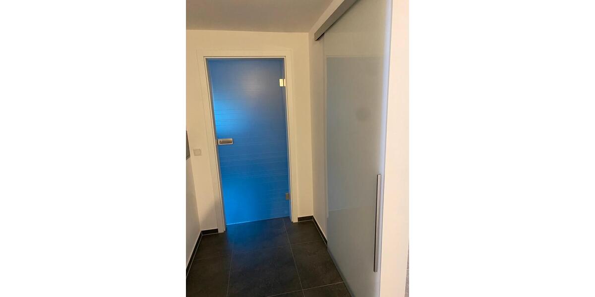 Einfamilienhaus Lage - 5 Zimmer, 150 m&sup2;, 1.400&euro; | Angebot:25254956