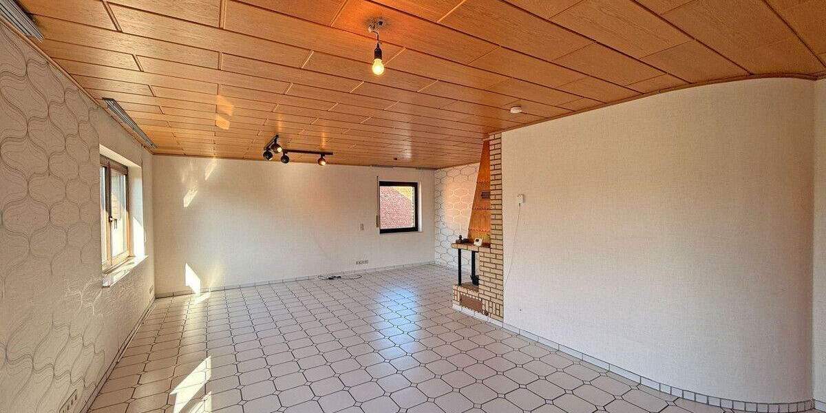 Etagenwohnung Dinslaken Bruch - 4 Zimmer, 115 m&sup2;, 259.000&euro; | Angebot:24622094