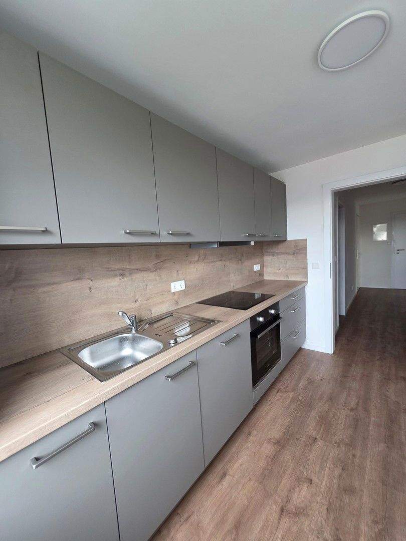 2 Zimmer Wohnung in Fürth komplett renoviert mit Balkon zentrale Lage in Fürth PROVISIONSFREI 2 zimmer