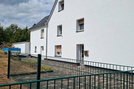 Haus Sundern (Sauerland) - 8 Zimmer, 162 m&sup2;, 149.000&euro; | Angebot:27183875