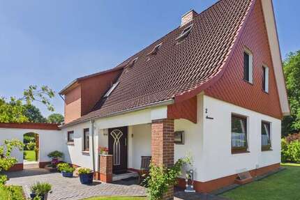 Haus Schiffdorf - 7 Zimmer, 165 m&sup2;, 314.000&euro; | Angebot:27109991