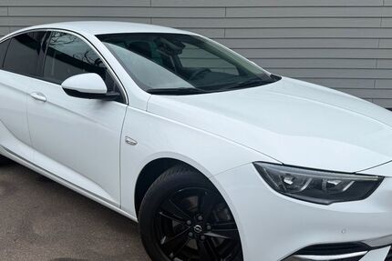 Opel Insignia 227.141 km 11.950 &euro; Neumünster 24536