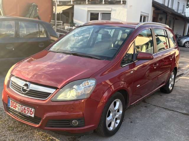 Opel Zafira 274.589 km 1.600 € Wallersdorf 94522