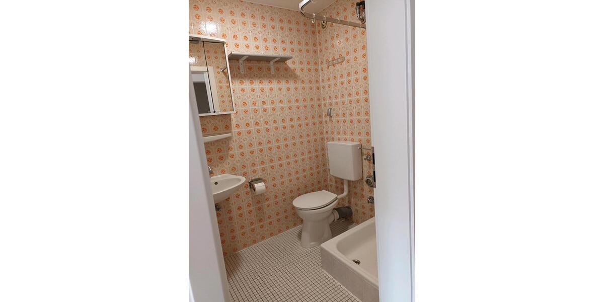 Dachgeschoßwohnung Homburg - 1 Zimmer, 21 m&sup2;, 390&euro; | Angebot:26413163
