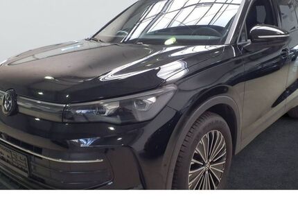 VW Tiguan 22.317 km 33.790 &euro; Suhl 98527