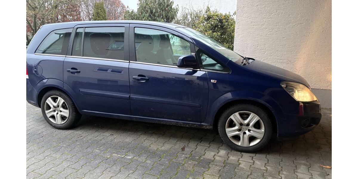 Opel Zafira 78.000 km 8.000 &euro; Obertraubling 93083