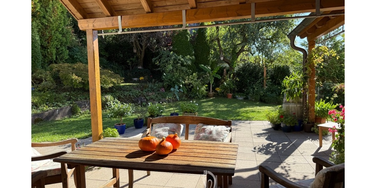 *reserviert* Attraktives Architekten-Einfamilienhaus mit Einliegerwohnung und herrlichem Garten - Einfamilienhaus Wertheim | Angebot:27081421