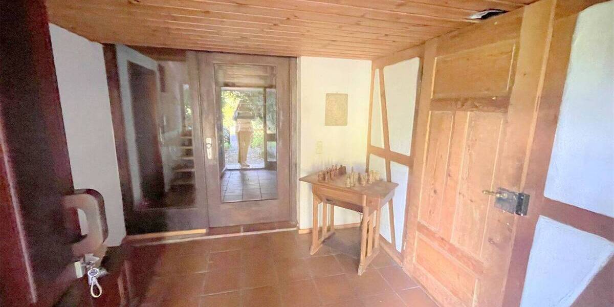 Einfamilienhaus Überlingen - 8 Zimmer, 227 m&sup2;, 998.000&euro; | Angebot:26155381